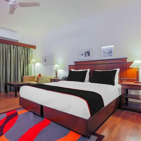 Hotel Collection O 40310 Devasthali
